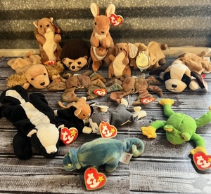 lot 169 image: Lot of 14 Beanie Babies wTags - Unsearched for Errors