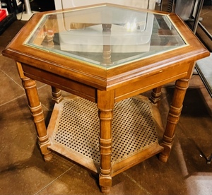lot 181 image: Vintage Wood, Glass and Wicker End Table