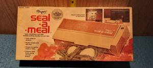 lot 40 image: Vintage seal a meal in original box.  appears to be unused