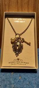 lot 48 image: open heart necklace