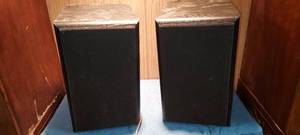 lot 62 image: Vintage unbranded shelf speakers