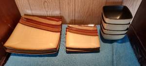 lot 103 image: Service for 4 stoneware plates and bowls
