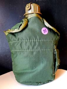 lot 35 image: CANTEEN & POUCH WITH BELT CLIP