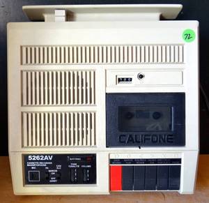 lot 72 image: VINTAGE Califone Model 5262AV Cassette Recorder Magnetophone