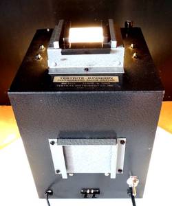 lot 144 image: VINTAGE TESTRITE KINGDON DUAL ILLUMINATION SLIDE COPIER - TESTEDWORKS $$