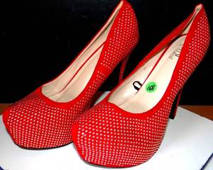 lot 168 image: BEAUTIFUL Uncensored Womens Shoes - Red with Studs - Size 11 LIKE NEW $$