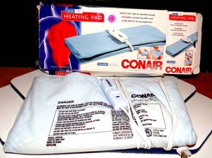 lot 178 image: CONAIR MOISTDRY HEATING PAD - TESTEDWORKS WBOX