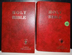 lot 192 image: LOT OF 2 - GUIDEON HOLY BIBLES - HARDBACK
