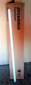 lot 206 image: Sylvania 40-Watt 4 ft. Linear T12 Fluorescent Tube Light Bulb Daylight Deluxe - 16 NEW TUBES
