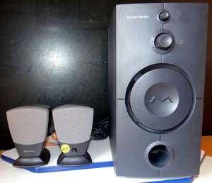 lot 217 image: HarmonKardon E2XHK395 Subwoofer with a Pair of Harman Kardon 2 Piece System Desktop Speakers $$