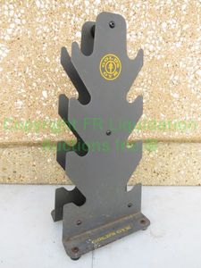 lot 18 image: Golds Gym dumbell storage rack