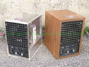 lot 41 image: Living Air classic air purifiers