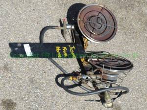 lot 152 image: Dual propane heater