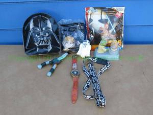 lot 117 image: Star Wars collectables, including Darth Vader tin can, R2-D2 toy, and more