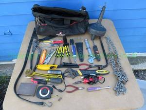 lot 113 image: Assorted hand tools and Republic Services tool bag