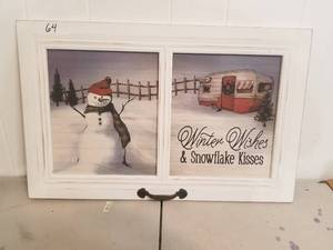 lot 64 image: Christmas decor. - 16x24 (B)