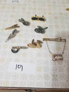 lot 101 image: Selection of vintage tie clasp and cufflinks (C)