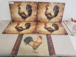 lot 77 image: Rooster themed placemats (B)