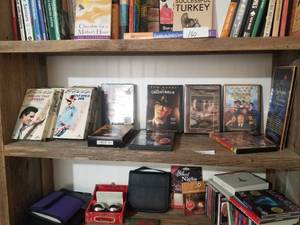 lot 161 image: Shelf lot - movies (D)