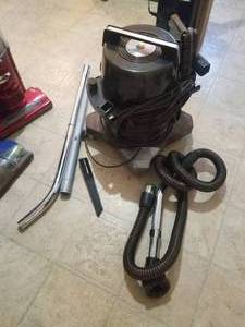 lot 202 image: Vintage rainbow vacuum cleaner (D)