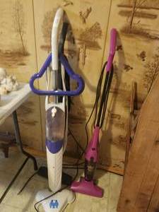 lot 226 image: Selection of 3 vacuums (E)
