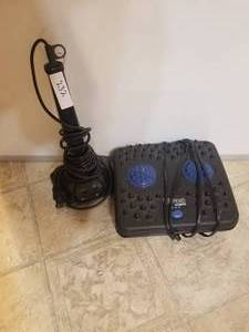lot 232 image: Personnel massage items (E)