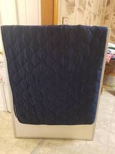 lot 237 image: Weighted blanket (E)