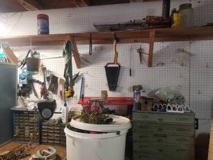 lot 267 image: Bench top and items on wall (G)