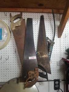 lot 276 image: Selection of handsaws and a grease gun (G)