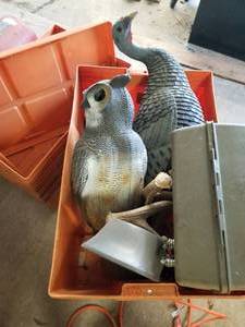 lot 330 image: Bin with hunting decoys (G)