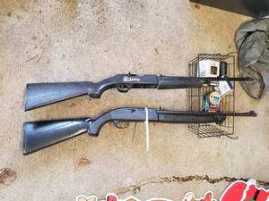 lot 339 image: Selection of 2 BBpellet guns with bbs (F)