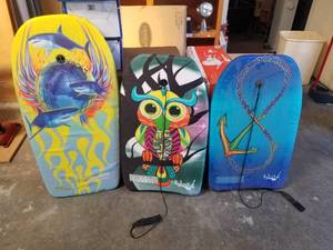 lot 36 image: Selection of wakeboards