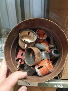 lot 171 image: Selection of used hole saws
