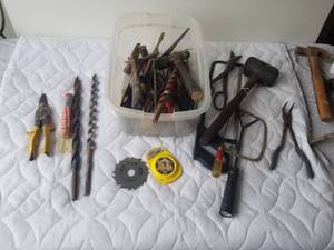 lot 235 image: Selection of Tools