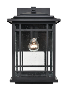 lot 59 image: Wall mounted light fixture