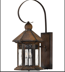 lot 132 image: Wall mounted light fixture