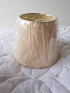 lot 143 image: Lamp shade - 8