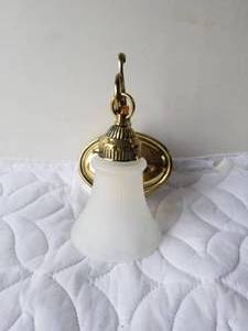lot 154 image: Wall mounted light fixture