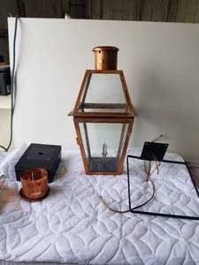 lot 186 image: Wall mounted light fixture - gas light