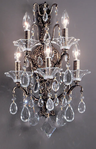 lot 58 image: Wall mounted light fixture