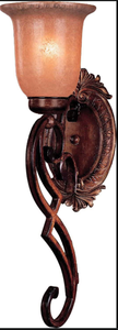 lot 80 image: Wall mounted light fixture
