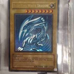 lot 35 image: Rare Yu-Gi-Oh Blue- Eyes White Dragon