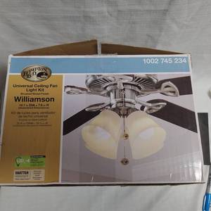 lot 82 image: Hampton Bay Universal Light Kit