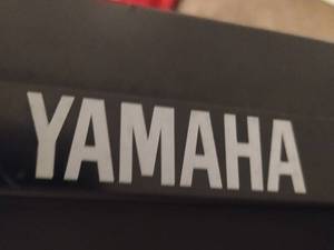 lot 106 image: YAMAHA PIANO KEYBOARD PSR-12