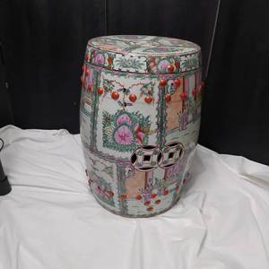 lot 2 image: Vintage Hand Painted Rose Medallion Garden Seat