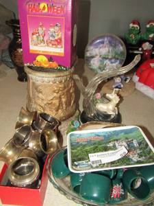 lot 59 image: Napkin ring holders, vase, Halloween figurines,