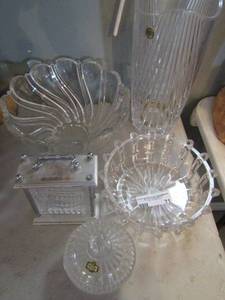 lot 71 image: Crystal dorques lines flower vase, covered crystal mint dish, table top picture stand, large glass bowl