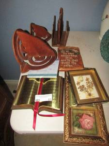 lot 83 image: Wooden napkin holders, corner wall shelf 15 various wall hanger decor picture