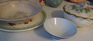 lot 91 image: Vcagco cover bowl dcor use only blue 7 white sugar bowl, floral bowl Holy Hobbie collector plate