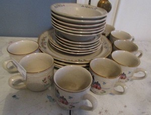 lot 102 image: International Dish set from print , 8 cups, 6 bowls, 5 saucers, 4 dinner plates
